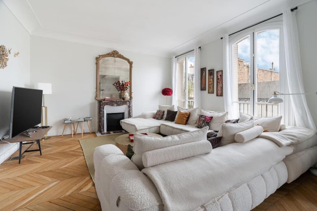 Haussmannien De Grand Luxe Appartement
