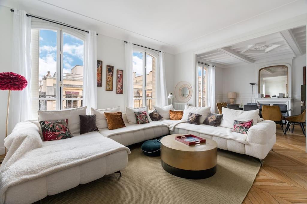 Appartement Haussmannien De Grand Luxe